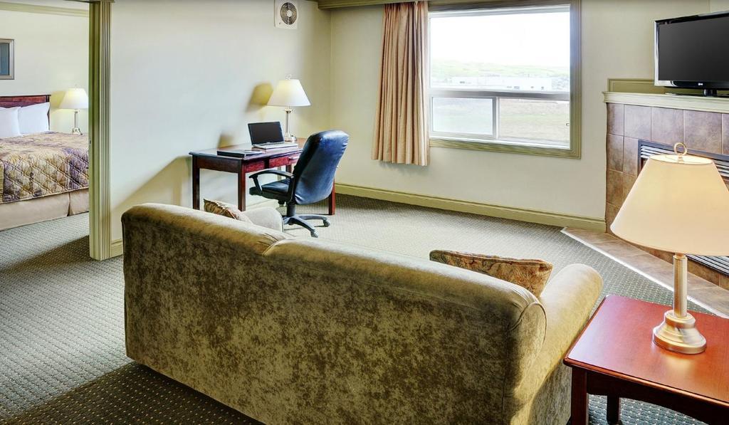 Nova Inn Peace River المظهر الخارجي الصورة